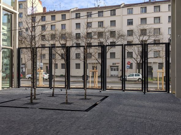 Portail métallique réalisé par SECATRA